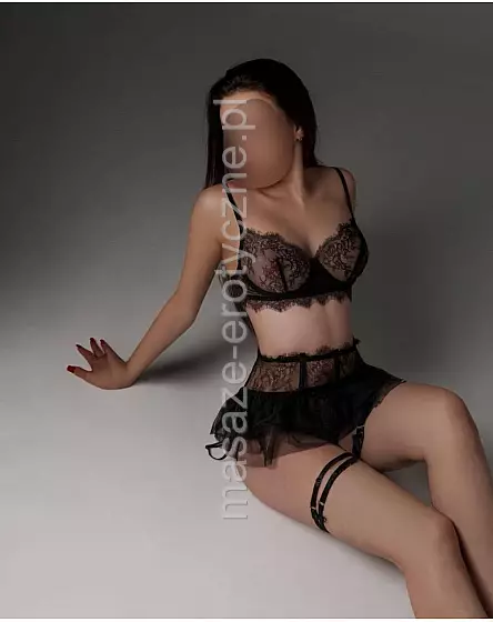 Piękna Kira- Studio massage