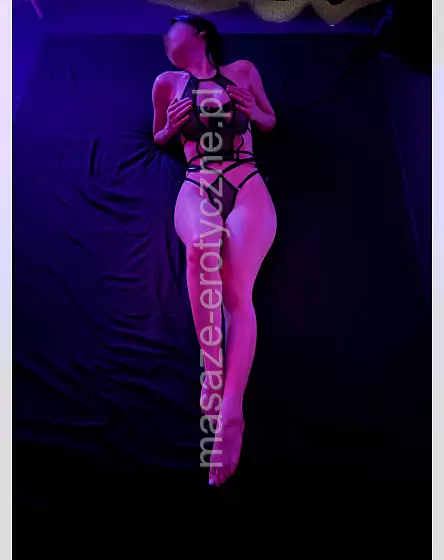 Luna erotic massage
