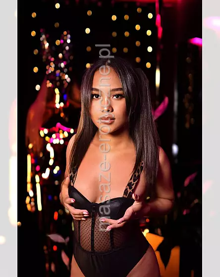 KOLUMBIAN GIRL VALERIA