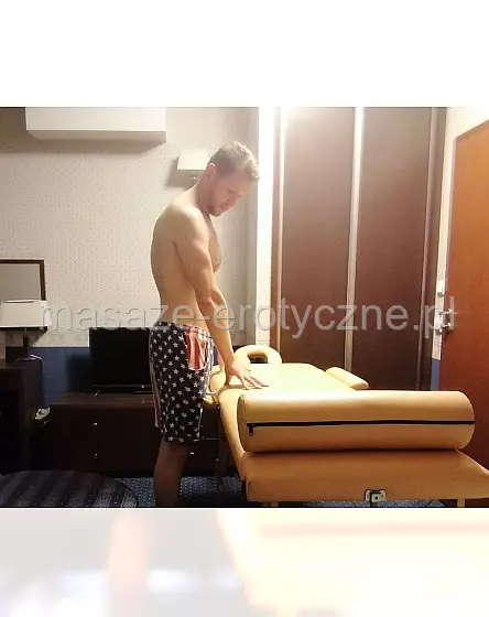 Tantra-Yoni massage for Women 